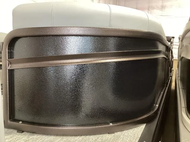 Slide: The Image of Premier 230 Sunsation RS 2025 - 33