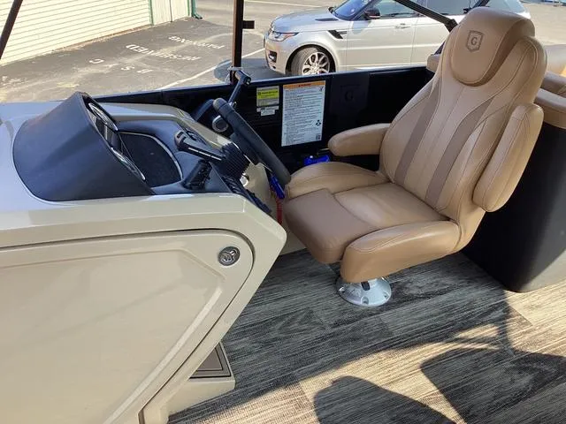 Slide: The Image of Godfrey Monaco 255 SB 2022 - 13