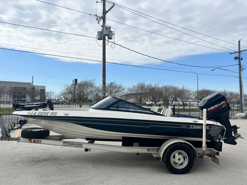 Slide: The Image of Champion 181 Elite 1999 - 2