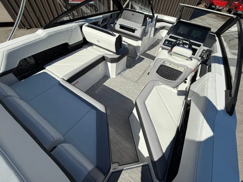 Slide: The Image of Cobalt R4 2024 - 367