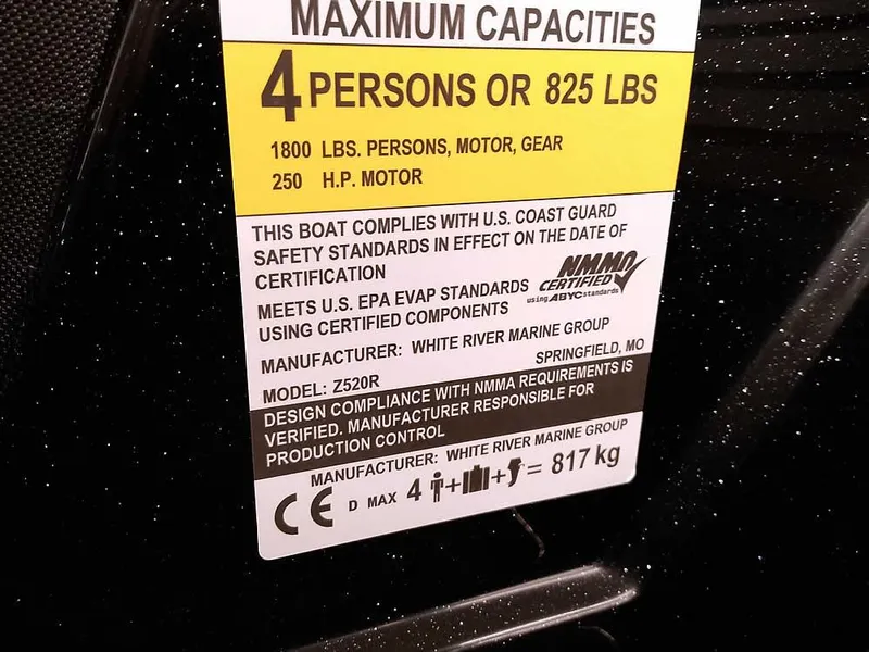 Slide: The Image of Ranger Z520 SC 2025 boat capacity label, 4 persons or 825 lbs, 250 HP motor. - 27