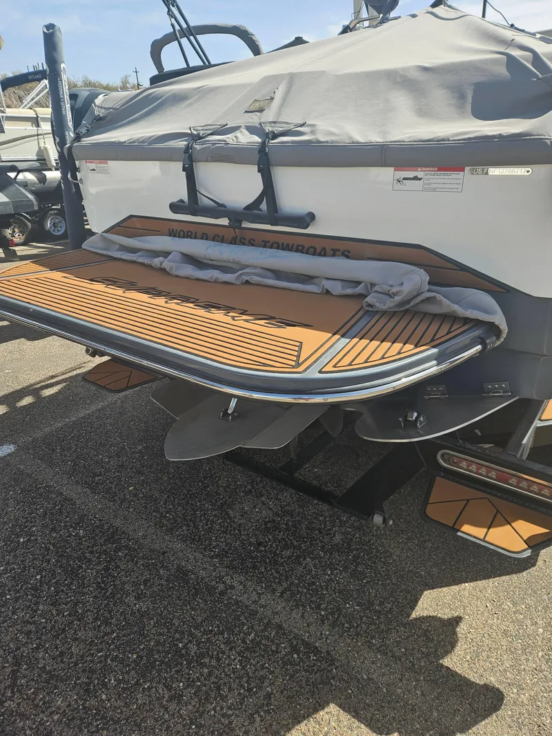 Slide: The Image of Supreme S238 2017 - 10