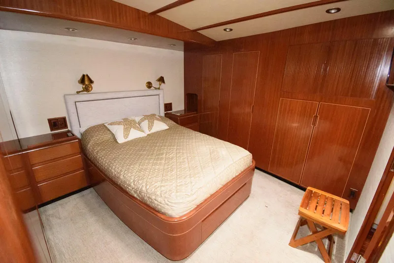 Slide: The Image of Luxurious cabin interior of 1998 Huckins 70 Sportfish Convertible yacht. - 42