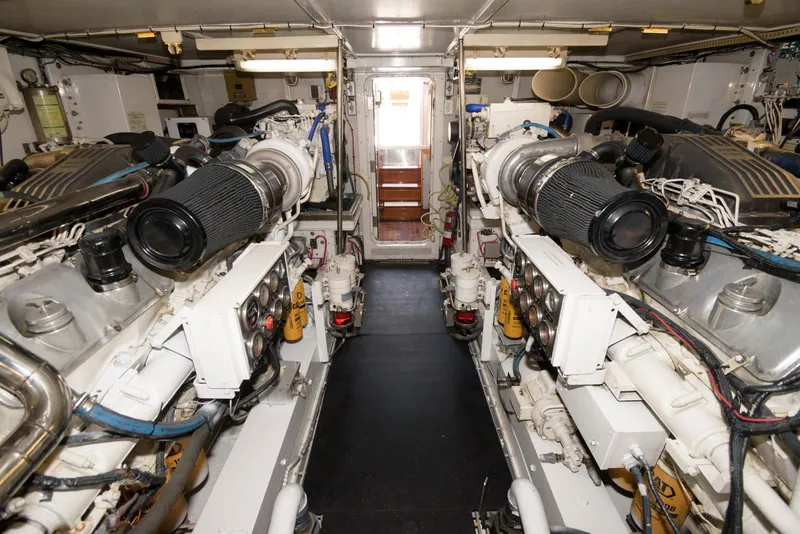 Slide: The Image of Huckins 70 Sportfish Convertible 1998 - 51