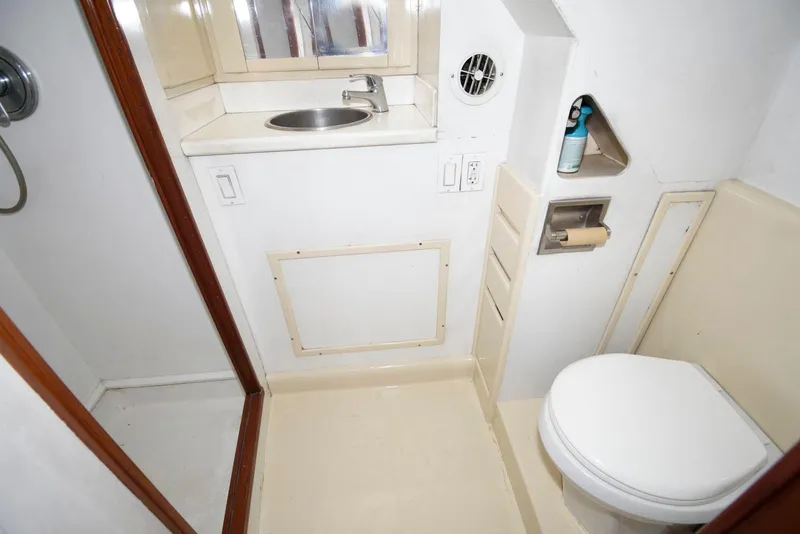 Slide: The Image of Huckins 70 Sportfish Convertible 1998 - 57