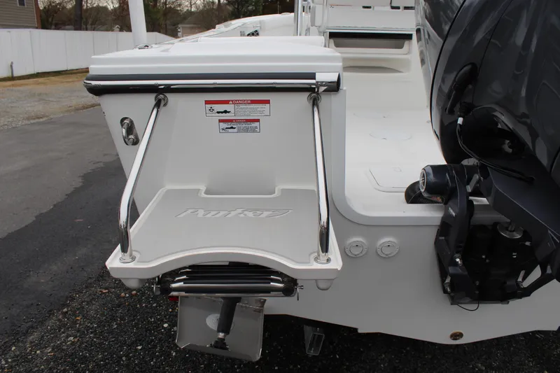 Slide: The Image of Parker Marine 21SE Center Console 2025 - 13