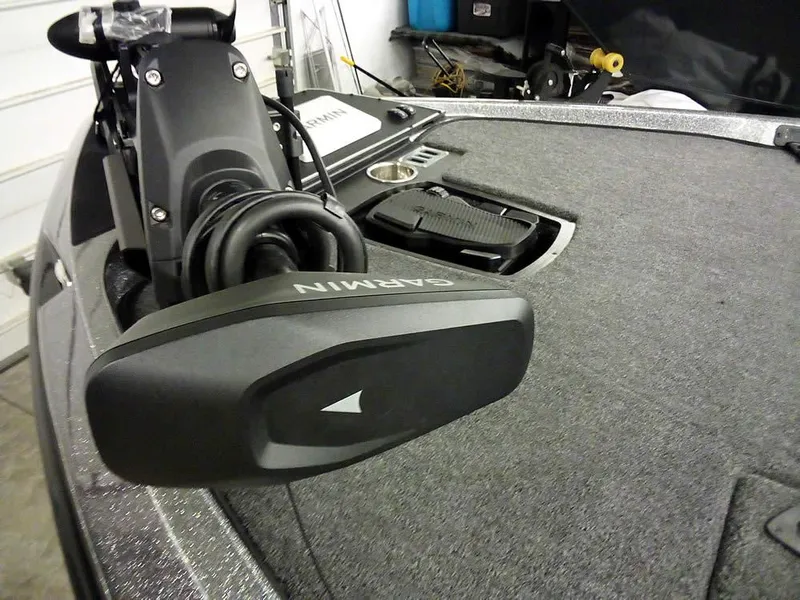 Slide: The Image of 2025 Ranger Z519R Cup-Equipped boat with Garmin trolling motor on deck. - 6