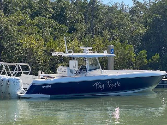 Slide: The Image of Intrepid Nomad 407 2021 - 14