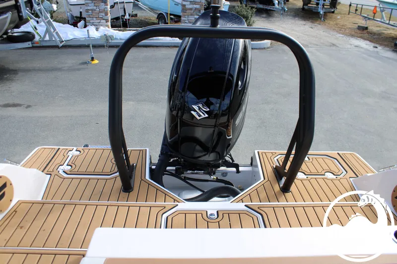 Slide: The Image of Starcraft SVX 210 DC OB 2026 - 12