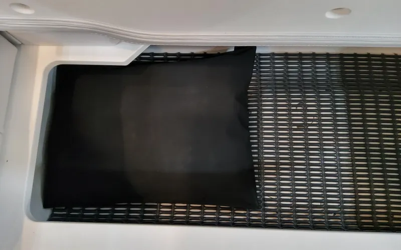 Slide: The Image of Formula 400 Super Sport Crossover 2025 - 111