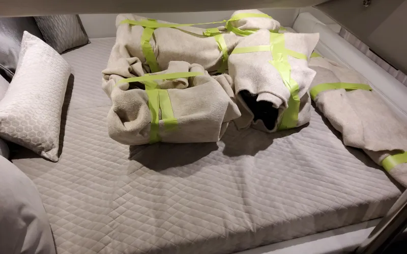 Slide: The Image of Formula 400 Super Sport Crossover 2025 - 121