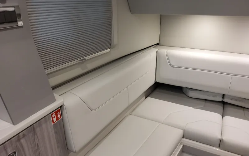 Slide: The Image of Formula 400 Super Sport Crossover 2025 - 57