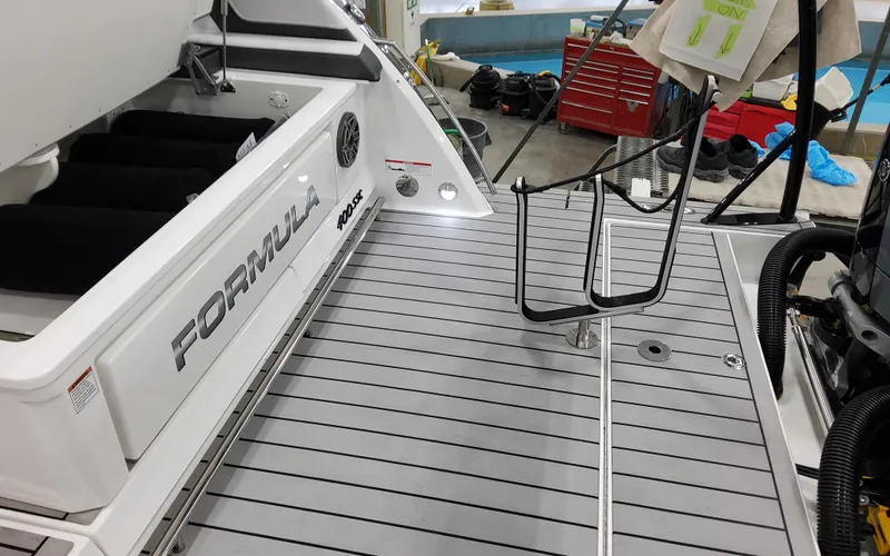 Slide: The Image of Formula 400 Super Sport Crossover 2025 - 96