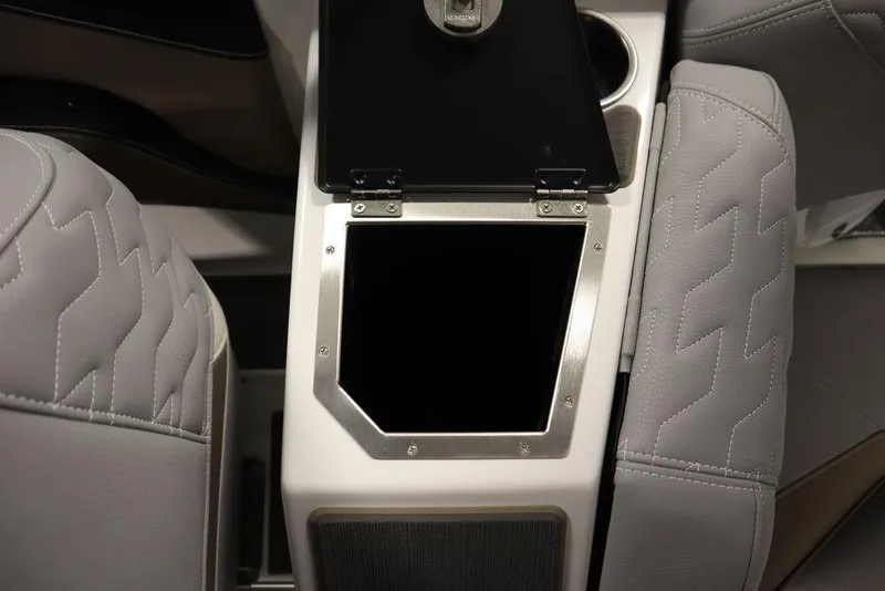 Slide: The Image of Centurion Ri245 2025 - 52