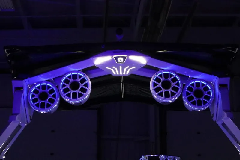 Slide: The Image of Centurion Ri245 2025 - 72