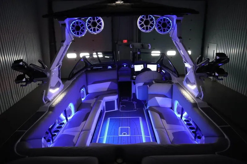 Slide: The Image of Centurion Ri245 2025 - 75