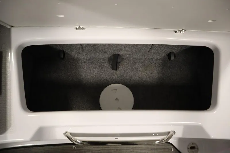 Slide: The Image of Four Winns H1 2025 - 61