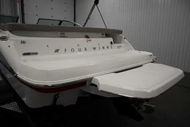 Slide: The Image of Four Winns H1 2025 - 70