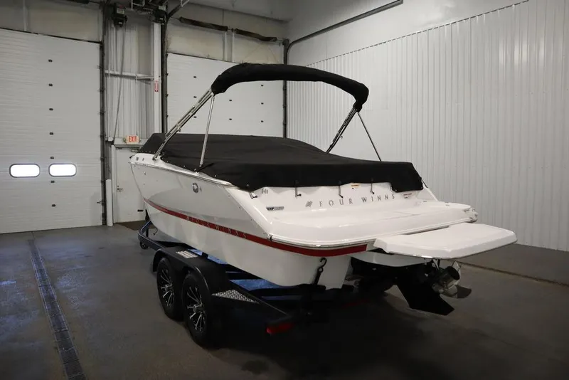 Slide: The Image of Four Winns H1 2025 - 72