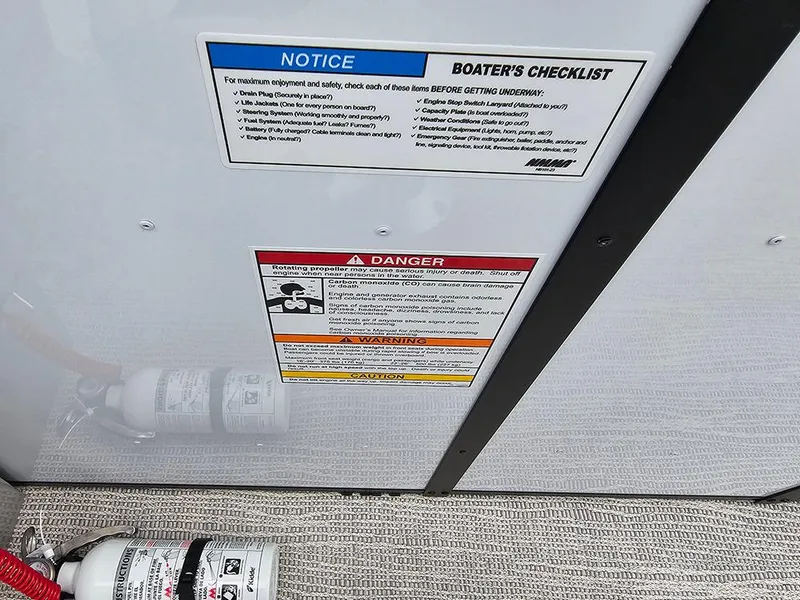 Slide: The Image of Boater's checklist and safety warnings on 2025 SunCatcher Select 322C boat. - 15
