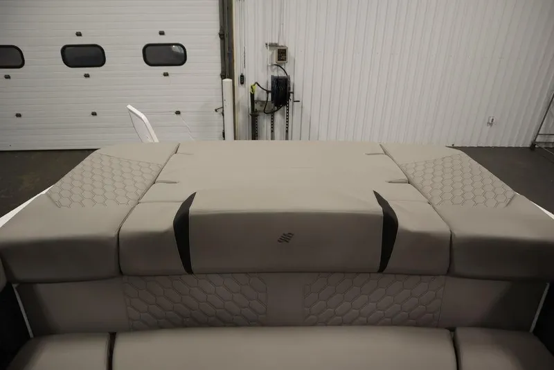 Slide: The Image of Four Winns H2 2025 - 53