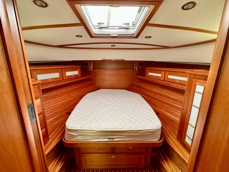 Slide: The Image of Primary Berth - 19