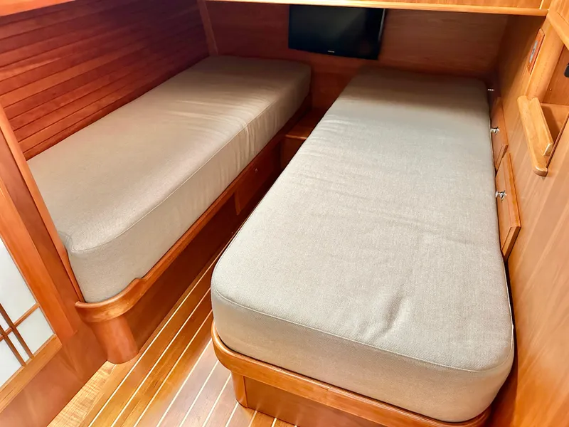 Slide: The Image of Guest Berth - 24