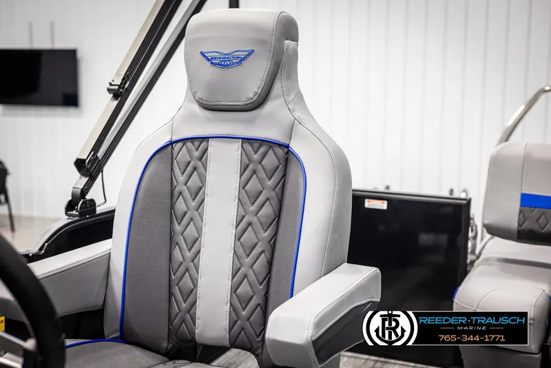 Slide: The Image of 2025 Bennington 22 MSBSE boat seat with gray and blue accents, featuring diamond stitching. - 40