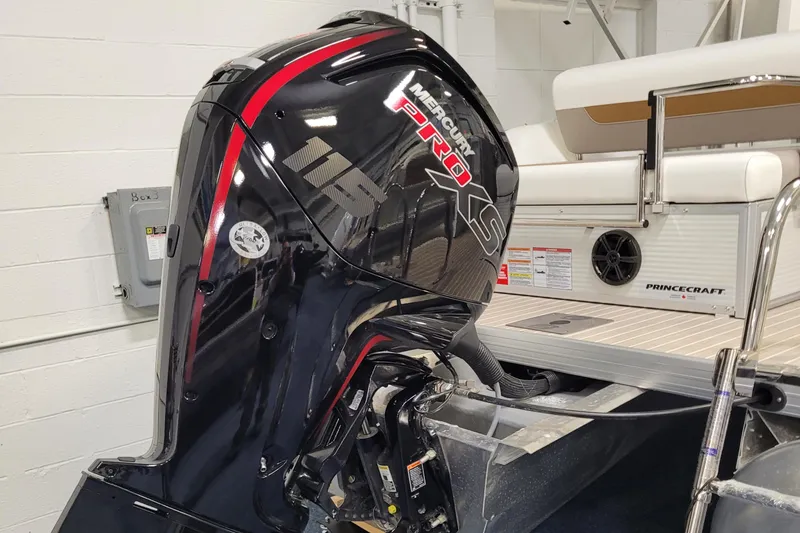 Slide: The Image of 2025 Princecraft Vectra 21 RL with Mercury Pro XS outboard motor. - 11