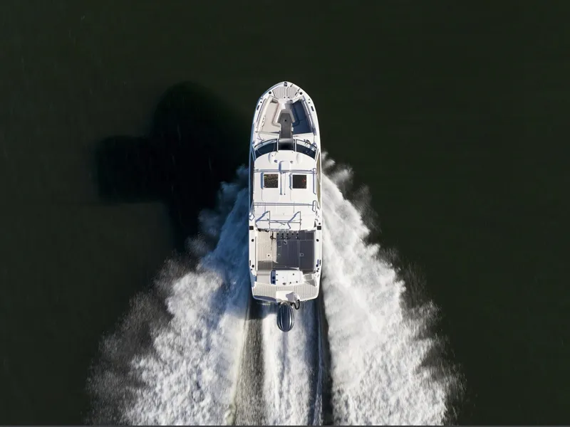 Slide: The Image of Manufacturer's Photo - 12