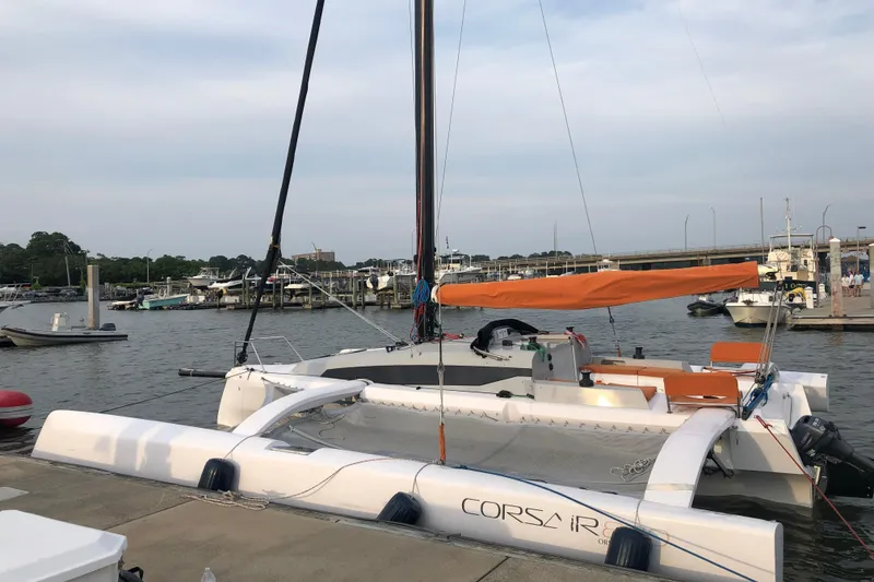 Slide: The Image of 2021 Corsair 880 for sale - 15