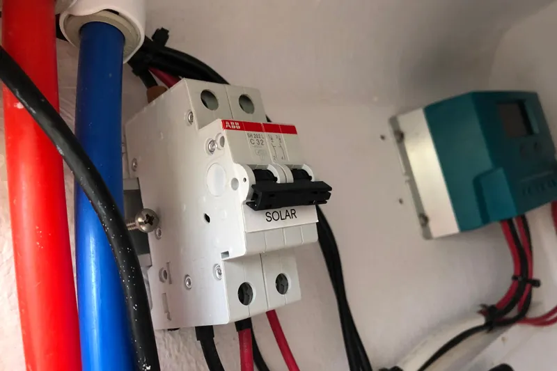 Slide: The Image of 2021 Corsair 880 for sale - 18