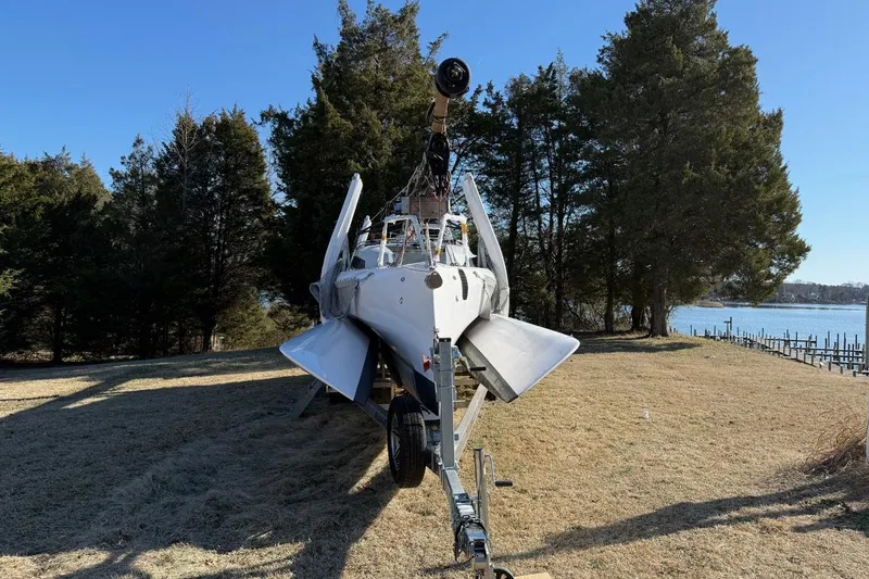 Slide: The Image of 2021 Corsair 880 for sale - 9