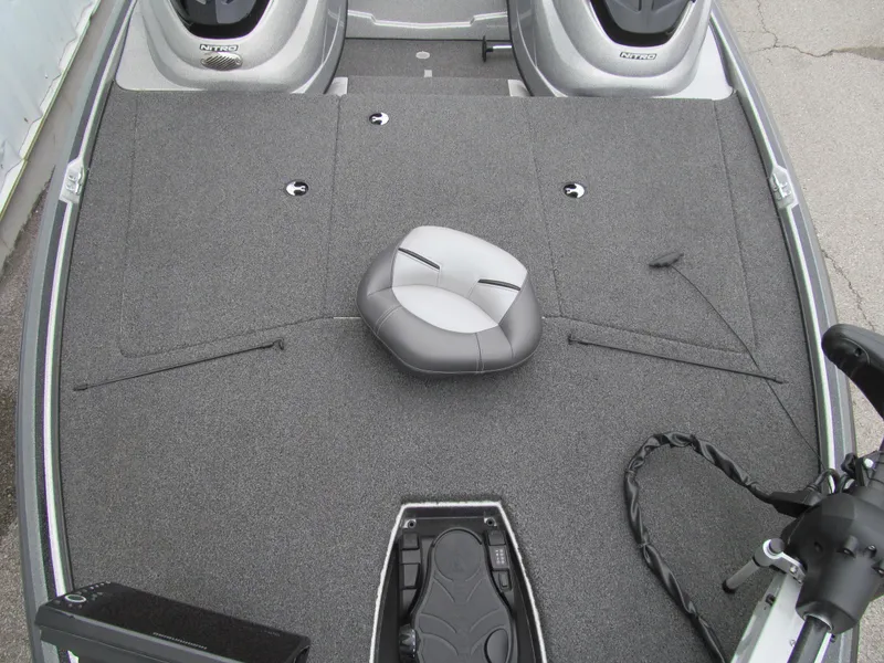 Slide: The Image of 2021 Nitro Z17 boat deck with seating and control panel. - 9