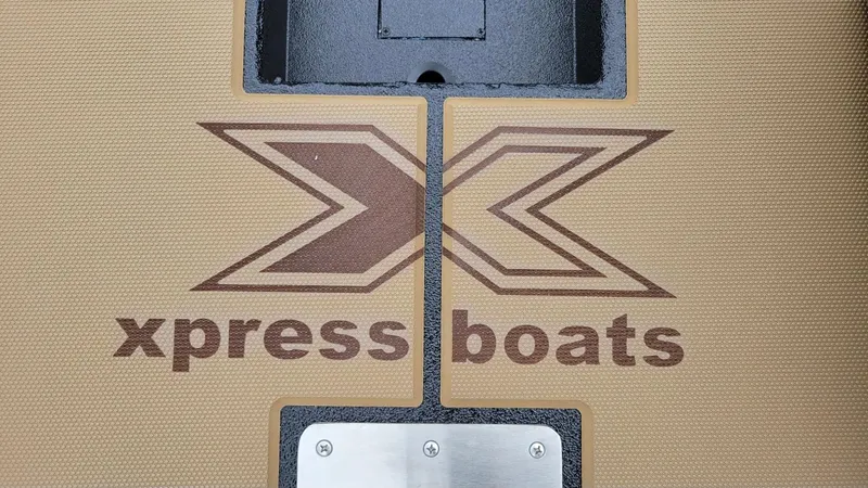 Slide: The Image of Xpress Boats logo on deck of 2026 H20 Bass with Yamaha Vmax 175. - 7