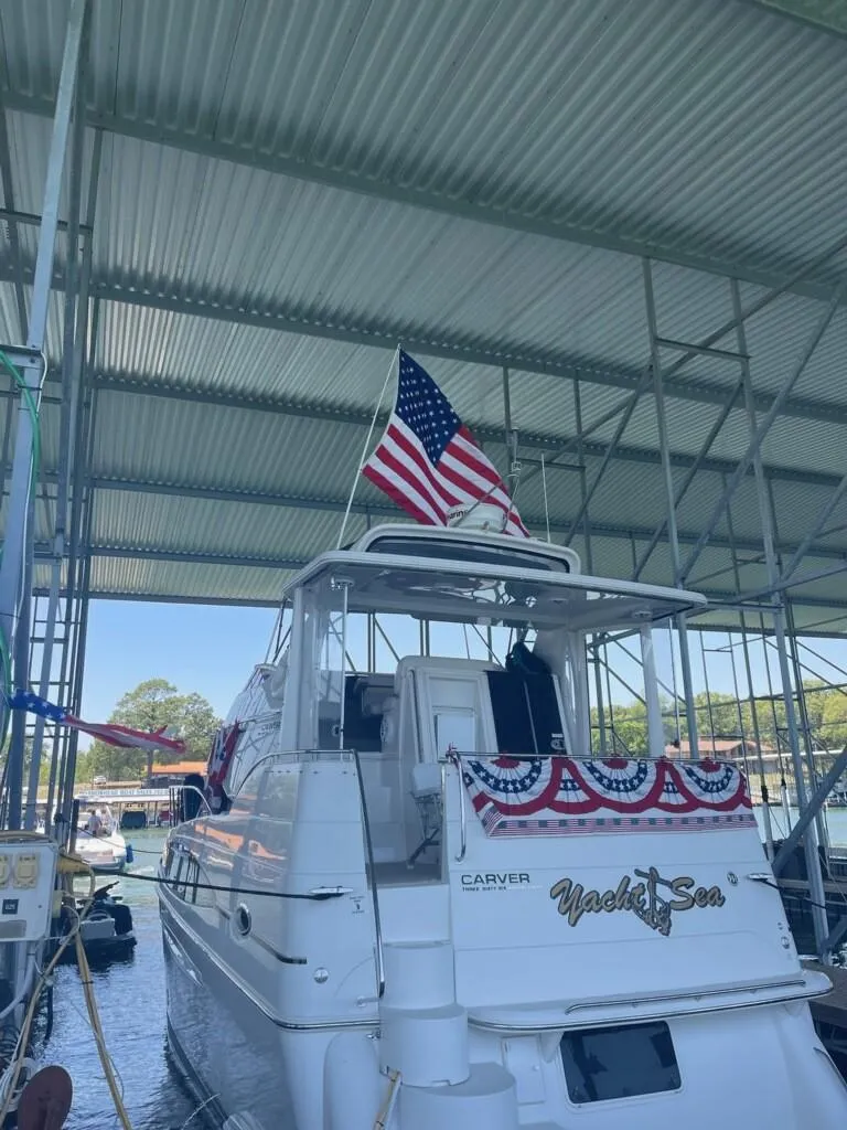 Slide: The Image of Carver 366 Motor Yacht 2003 - 3