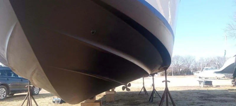 Slide: The Image of Carver 366 Motor Yacht 2003 - 6