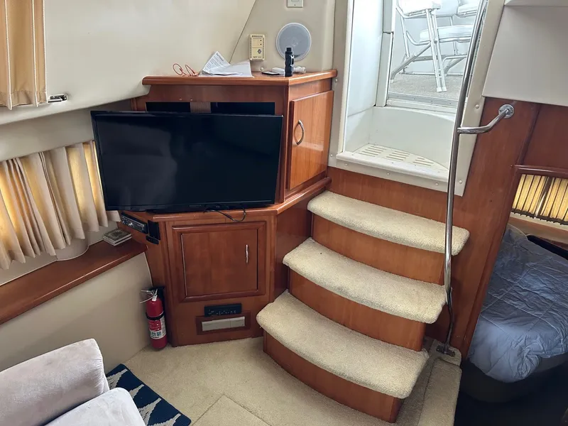 Slide: The Image of Carver Yachts 366 Motor Yacht 2003 - 14