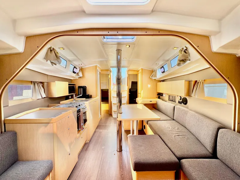 Slide: The Image of Beneteau Oceanis 38 2014 - 29