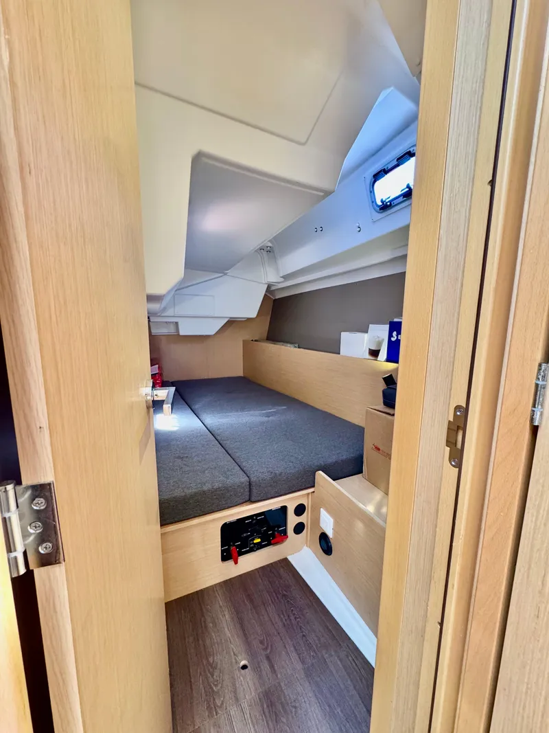 Slide: The Image of Beneteau Oceanis 38 2014 - 37