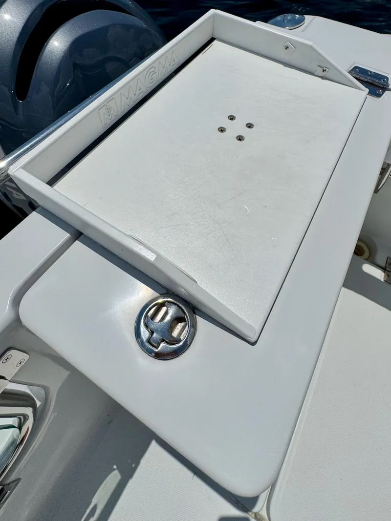 Slide: The Image of Fishing table - 25