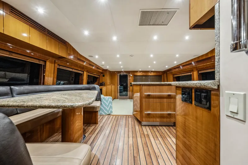 Slide: The Image of Hatteras 68 Convertible 2008 - 54