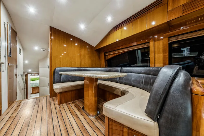 Slide: The Image of Hatteras 68 Convertible 2008 - 59