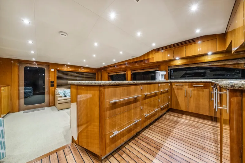 Slide: The Image of Hatteras 68 Convertible 2008 - 58