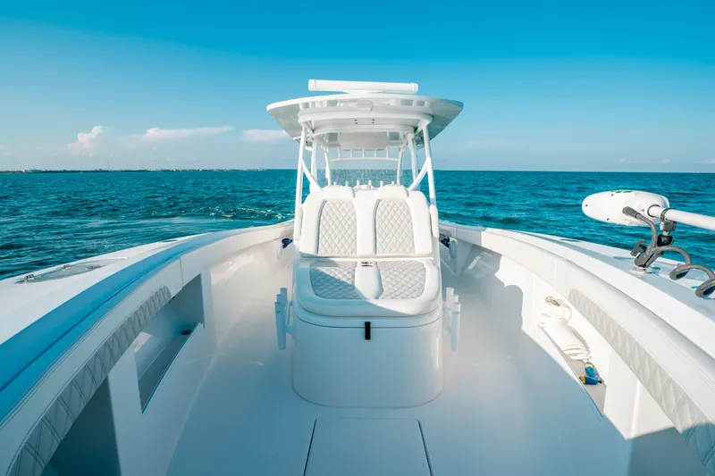 Slide: The Image of 2023 Front Runner 39 Center Console boat on open sea, clear blue sky. - 19