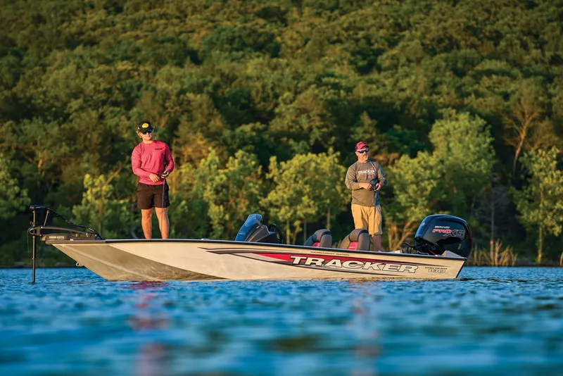 Slide: The Image of Tracker Pro Team 190 2025 - 78