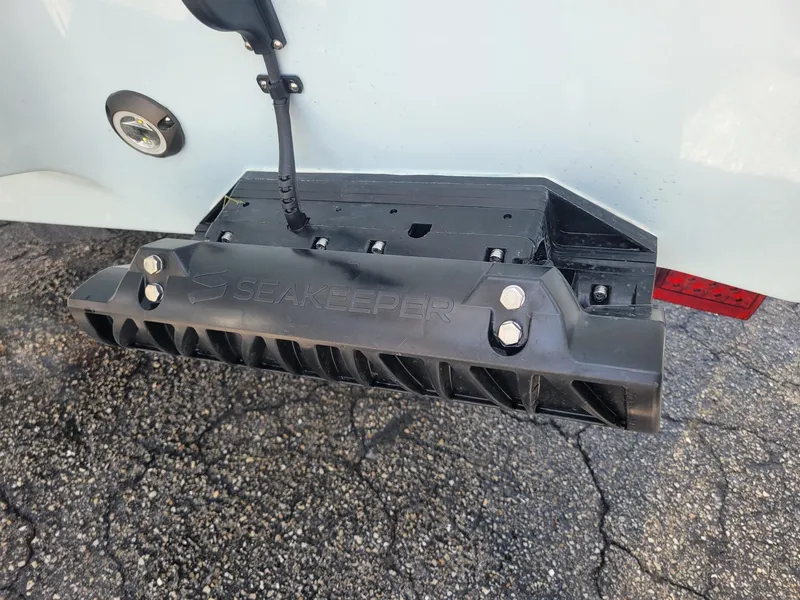 Slide: The Image of Transom-mounted Seakeeper device on a 2025 Key West 239 FSR boat. - 4