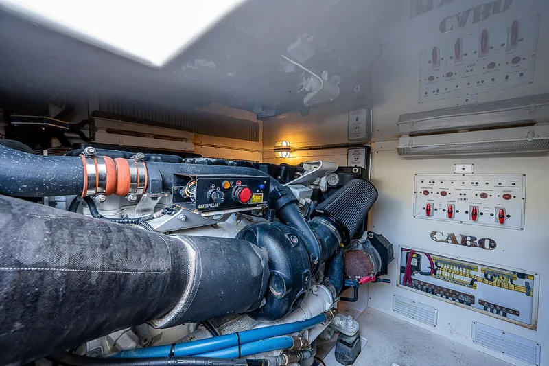 Slide: The Image of Cabo 44 Hardtop Express 2012 - 50