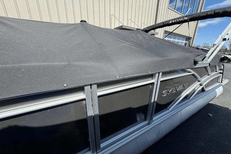 Slide: The Image of Sylvan MIRAGE 8522CLZ 2023 - 12