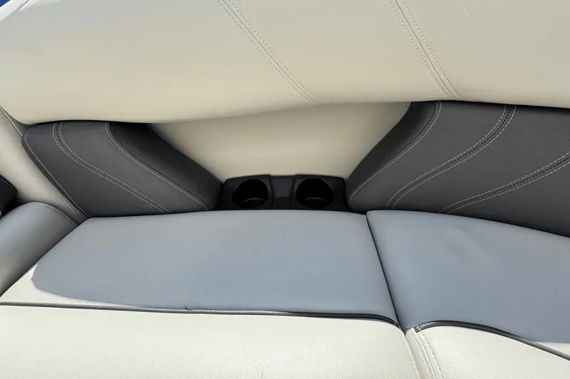 Slide: The Image of Sylvan MIRAGE 8522CLZ 2023 - 16